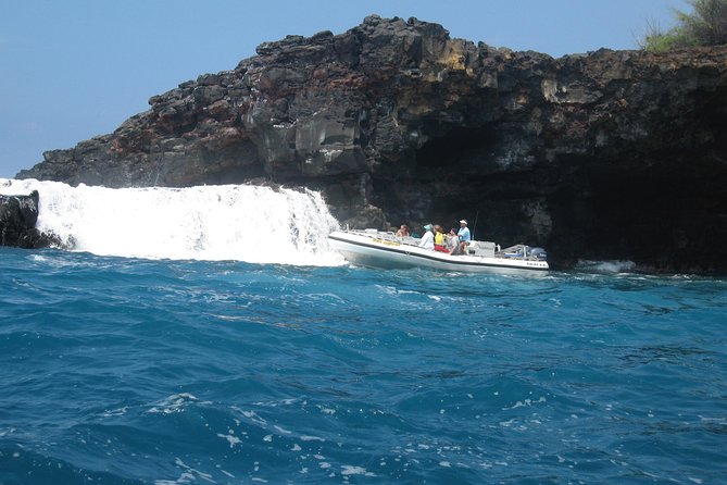 Deluxe Morning Snorkeling Adventure - What you actually see: Kealakekua Bay and Captain Cook’s Monument