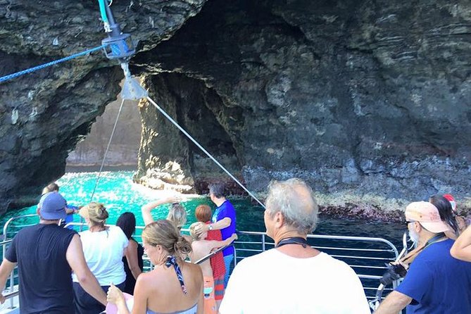 Deluxe Na Pali Morning Snorkel Tour on the Lucky Lady - Should you book this tour on the Lucky Lady?