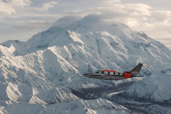 Denali Peak Sightseeing by Plane - What You Really Came For: Denali’s Ice Walls and the Denali Family