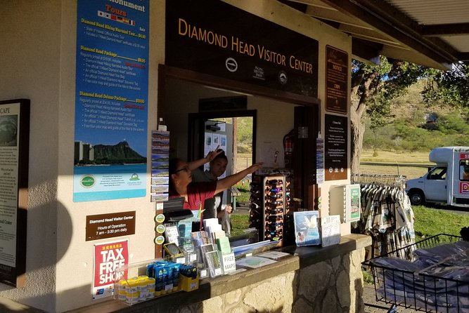 Diamond Head Crater - Getting park entry, your mobile ticket, and the map