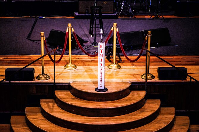 Discover Nashville City Tour with Entry to Ryman & Country Music Hall of Fame - Guide storytelling that makes the stops click