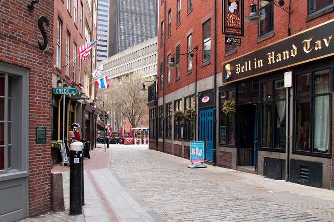 Entire Freedom Trail Walking Tour: Includes Bunker Hill and USS Constitution - Revere House and Old North Church: turning the night into a signal