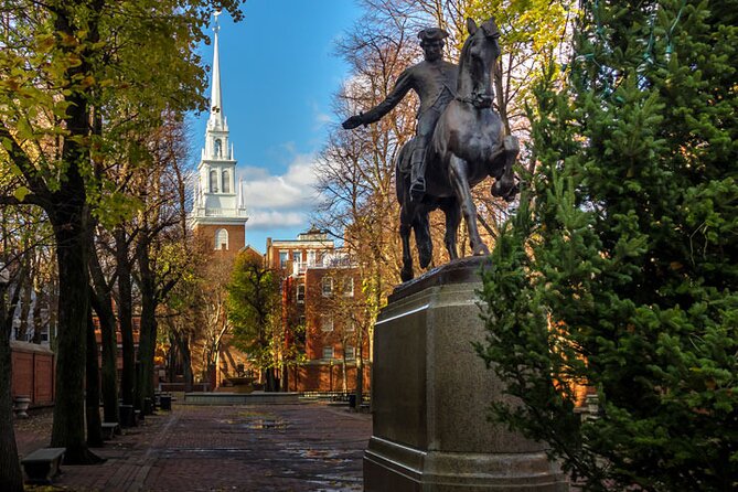 Entire Freedom Trail Walking Tour: Includes Bunker Hill and USS Constitution - The guide experience: story, humor, and clear maps