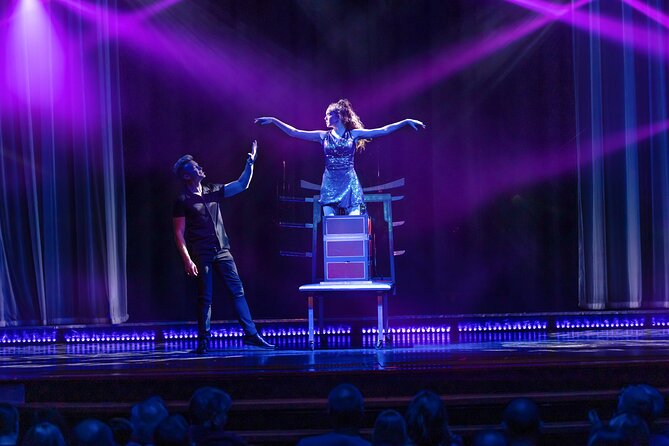 Escape Reality Branson Magic Dinner Show - Who this Branson magic dinner show is perfect for