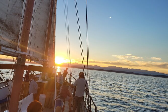 Evening Colors Sunset Sail Tour in Seattle - Sunset, Beverages, and the Possible Cannon Salute