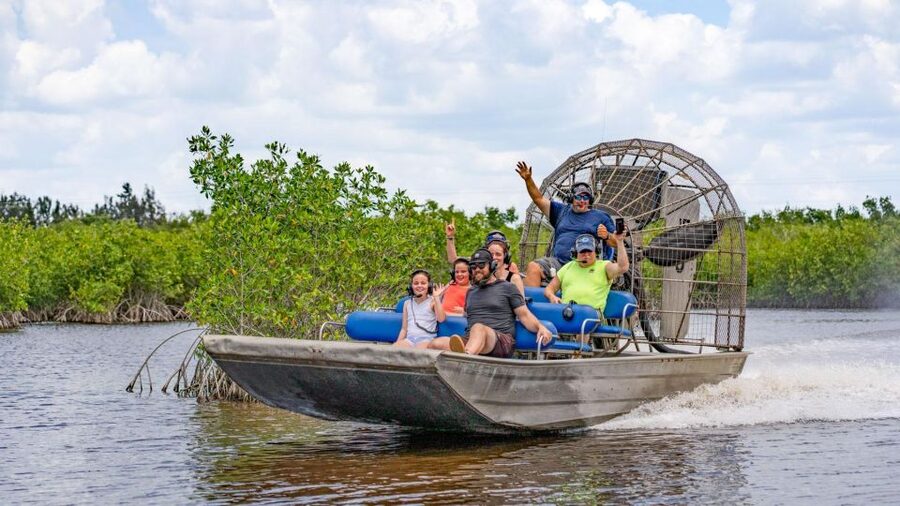 Everglades: Mangrove Maze Airboat Tour and Boardwalk - Where you start, and why the two locations matter