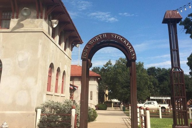 Fort Worth Historical Tour from Dallas & Fort Worth - The Dallas-to-Fort Worth Storytelling Stretch