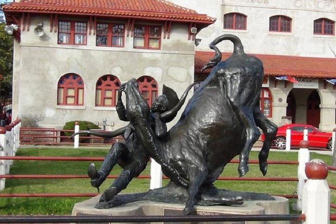 Fort Worth Historical Tour from Dallas & Fort Worth - The Cattle Drive Experience at Fort Worth Herd Timing