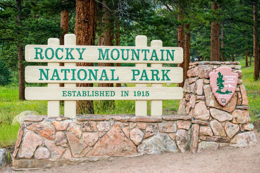 From Denver: Rocky Mountain National Park Day Trip and Lunch - Stanley Hotel stop: The Shining, plus real atmosphere