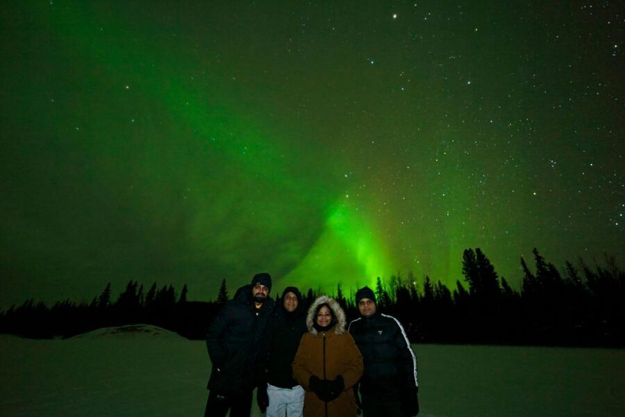 From Fairbanks: Northern Lights Aurora Tour with Photography - Group Size and Van Setup, What the Ride Feels Like