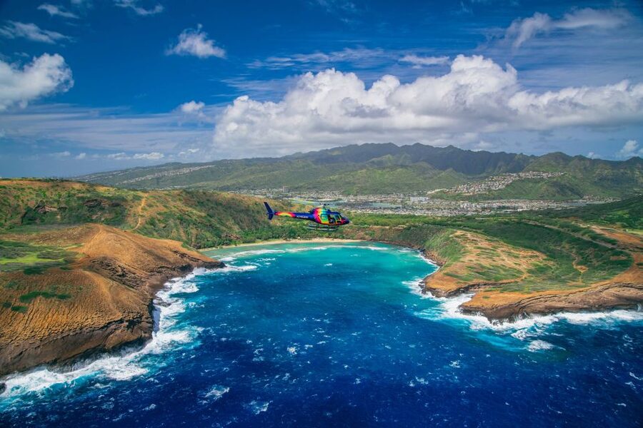 From Honolulu: Oahu 60min Helicopter Tour with Doors Off/On - North Shore stops: surfers at Banzai Pipeline and Waimea Bay