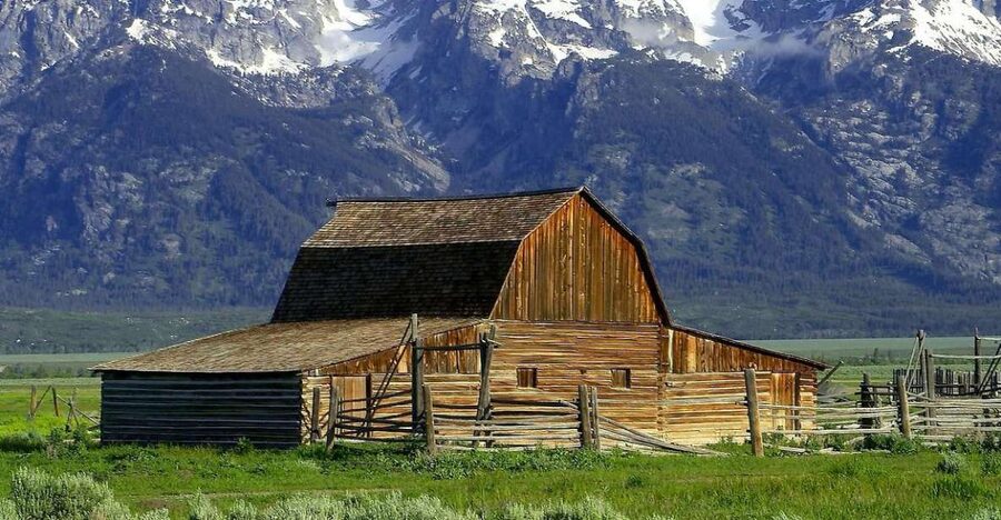 From Jackson: Half-Day Grand Teton National Park Tour - Route Overview: Gros Ventre River, Kelly, and Mormon Row