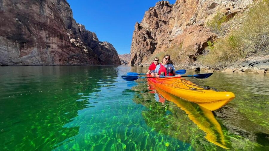 From Las Vegas: Emerald Cave Guided Kayak Tour with Shuttle - Snacks, river facts, and Hoover Dam context on the day