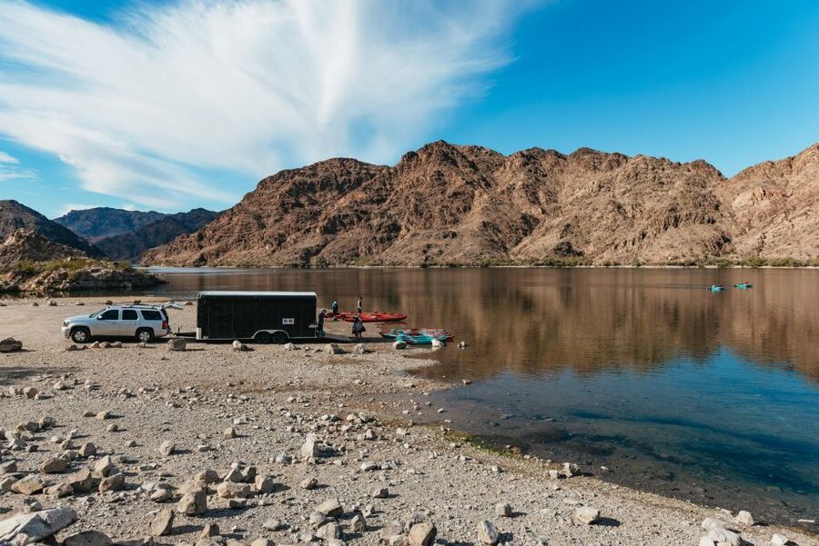 From Las Vegas: Emerald Cave Guided Kayaking Tour - Getting out of Las Vegas: pickup, van ride, and the quick switch in scenery
