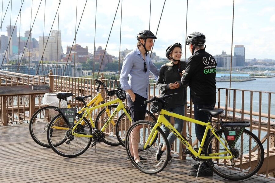 From Manhattan: 2-Hour Brooklyn Bridge Bike Tour - Two bridges in two hours, with the city doing the talking
