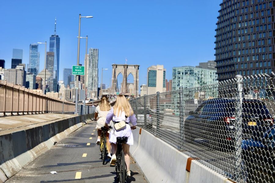 From Manhattan: 2-Hour Brooklyn Bridge Bike Tour - Brooklyn Bridge: the ride that makes the whole tour worth it