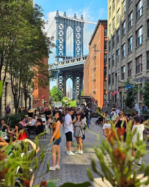 From Manhattan: 5-Hour Bronx, Queens, and Brooklyn Bus Tour - Back through bridges and toward the ending in Little Italy