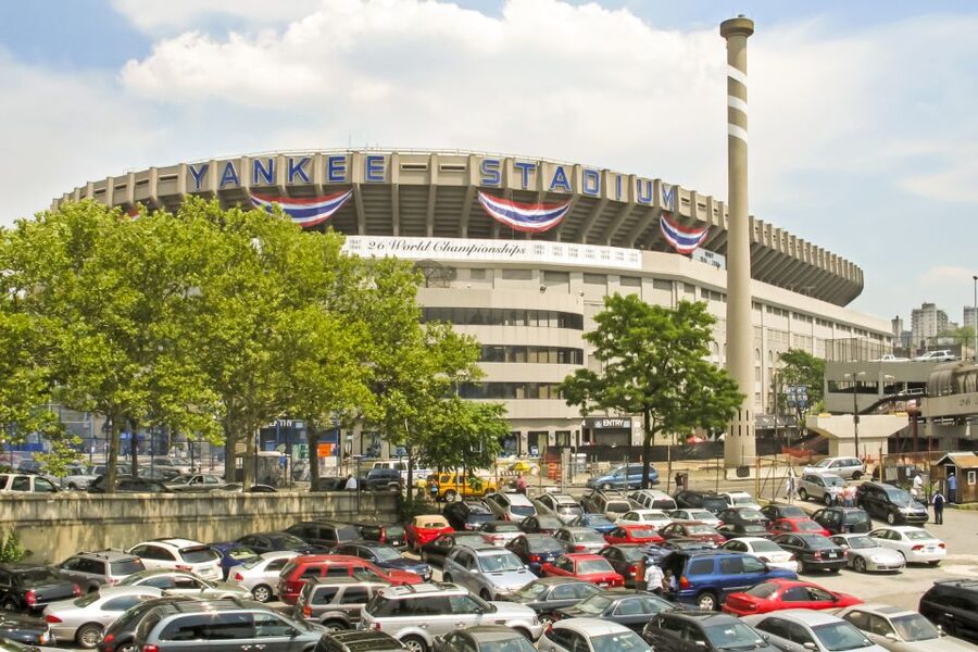 From Manhattan: Bronx, Queens and Brooklyn Half-Day Tour - Arthur Avenue in the Bronx: Italian-American Time That Feels Real