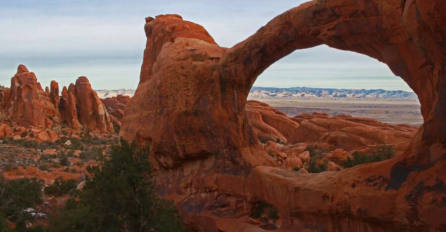 From Moab: Full-Day Canyonlands and Arches 4x4 Driving Tour - Why a Canyonlands plus Arches 4x4 day makes sense