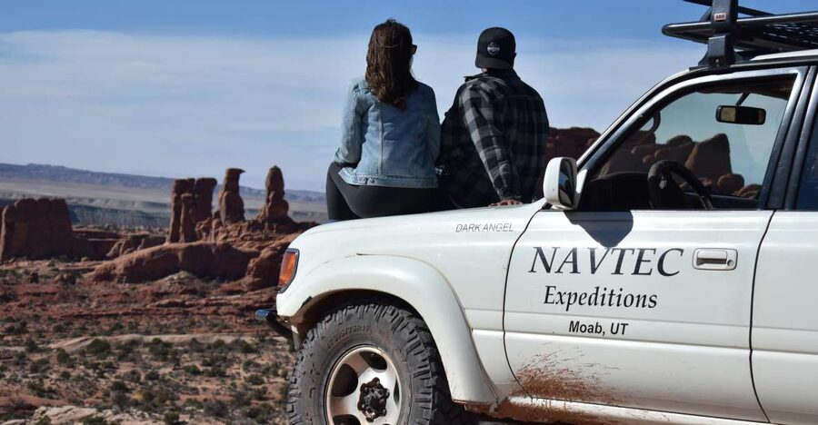 From Moab: Half-Day Arches National Park 4x4 Driving Tour - Guide Style Makes or Breaks the Tour (John, Marcia, Adam, and Ben)