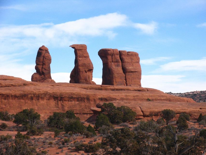From Moab: Half-Day Arches National Park 4x4 Driving Tour - Who This Half-Day 4x4 Tour Fits Best