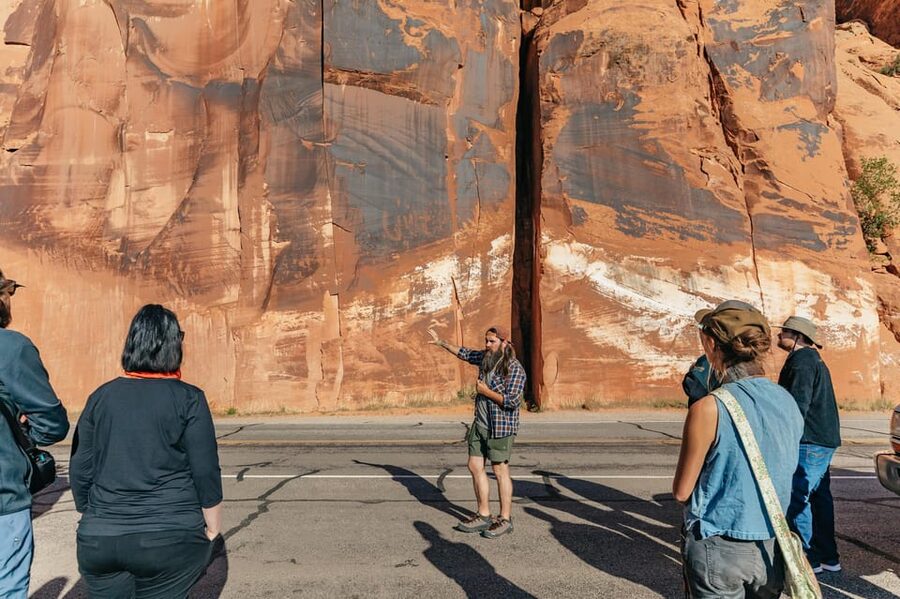 From Moab: Sky District Canyonlands National Park 4x4 Tour - Island in the Sky jeep trail: more than just a viewpoint hop