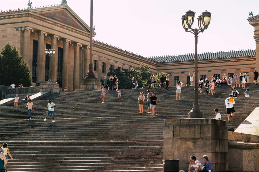 From New York City: Washington and Philadelphia 1-Day Tour - Parks, public art, and why the guide’s narration matters