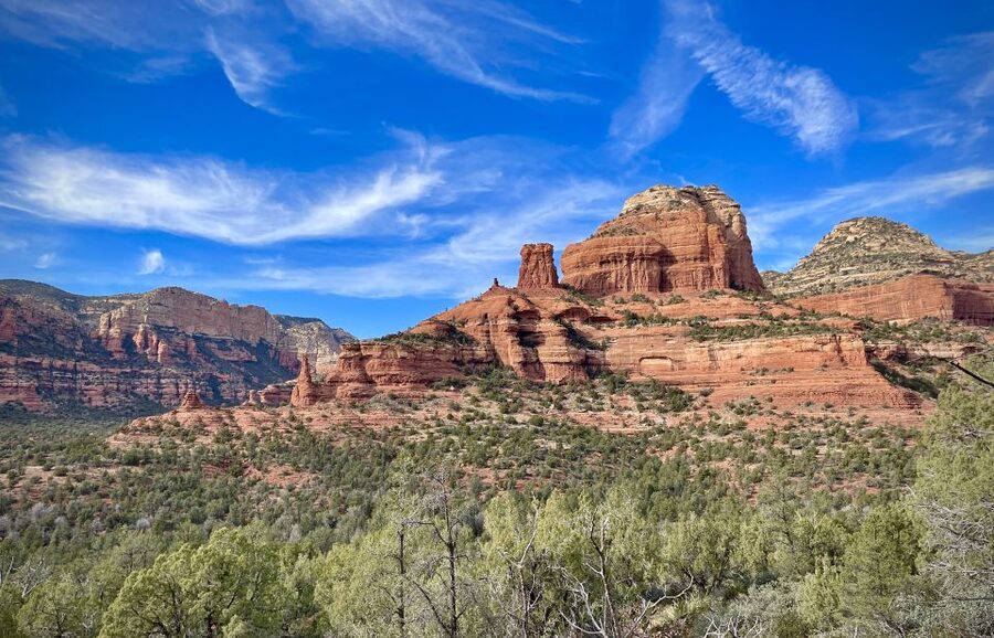 From Phoenix: Grand Canyon with Sedona Day Tour - The ride: high-ceiling van on public tours, luxury SUV for private
