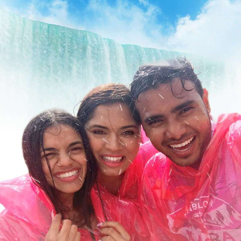 From Toronto: Niagara Falls Full-Day Bus Tour & Winery Stop - Winery visit, 30 minutes that can be either a treat or a break