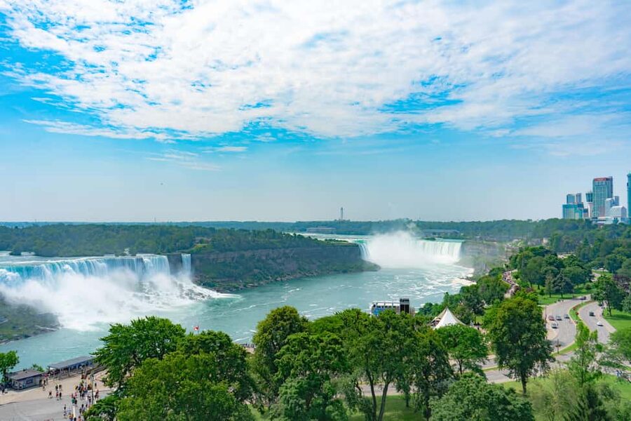From Toronto: Niagara Falls Tour with Cruise & Maple Tasting - Practical Tips So the Day Feels Easier