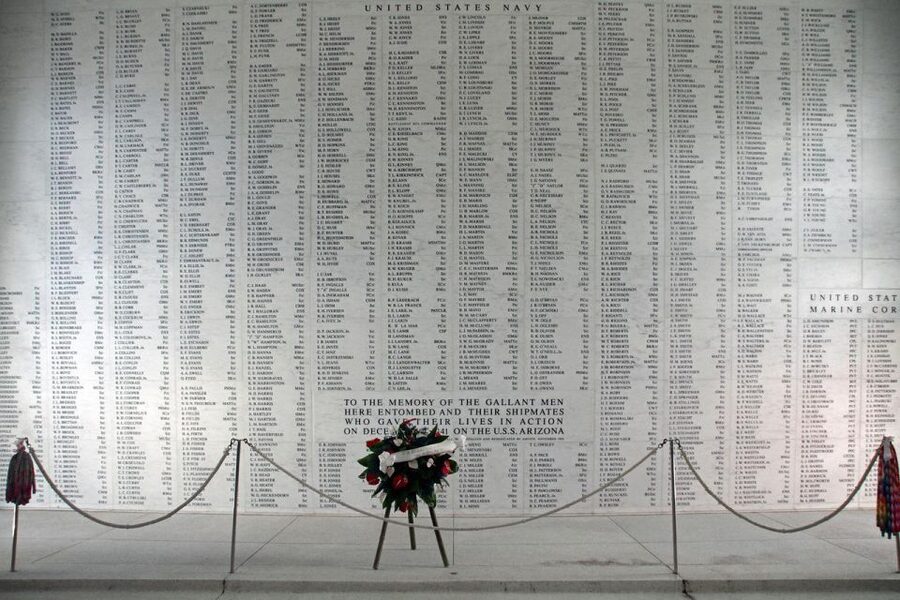 From Waikiki: Pearl Harbor USS Arizona Memorial Program - At the memorial: how to make the most of your limited time