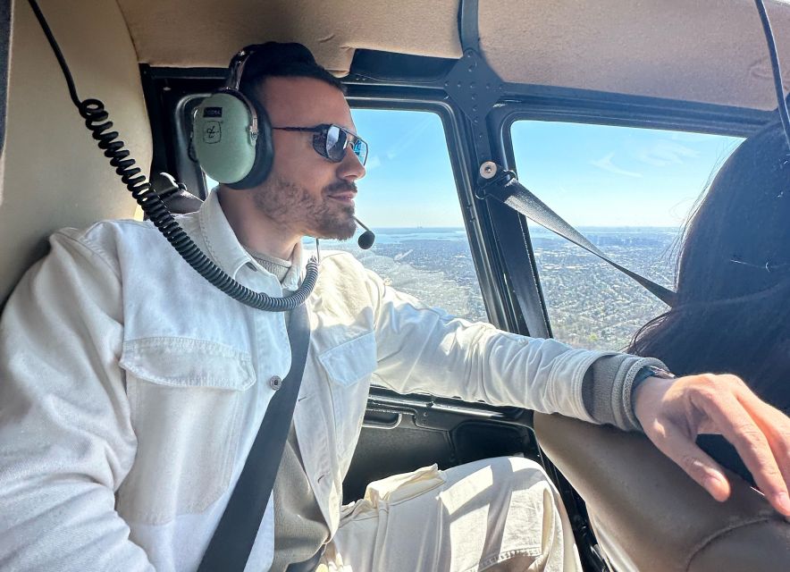 From Westchester: NYC Private Helicopter Tour for Couples - Why a couples-only helicopter view over Manhattan feels different