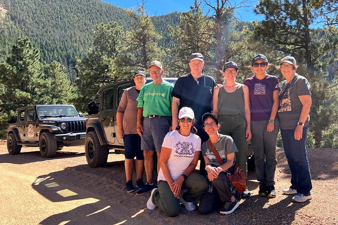 Garden of the Gods, Manitou Springs, Old Stage Road Jeep Tour - Stop 2: Manitou Springs Drive-Through, Spring Water Tasting, and Town Flavor
