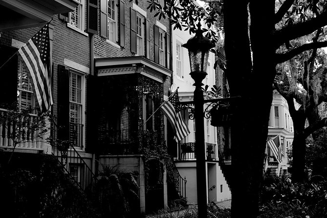 Genteel and Bard's Savannah Dark History and Ghost Encounter Walking Tour - Savannah’s Dark History, Told Square by Square