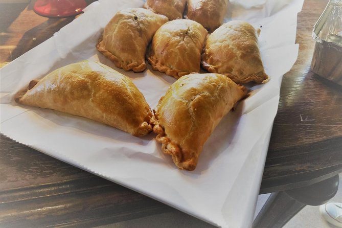 Georgetown Foodie Culinary Tour & Neighborhood Walk - Guides can make or break this kind of tour