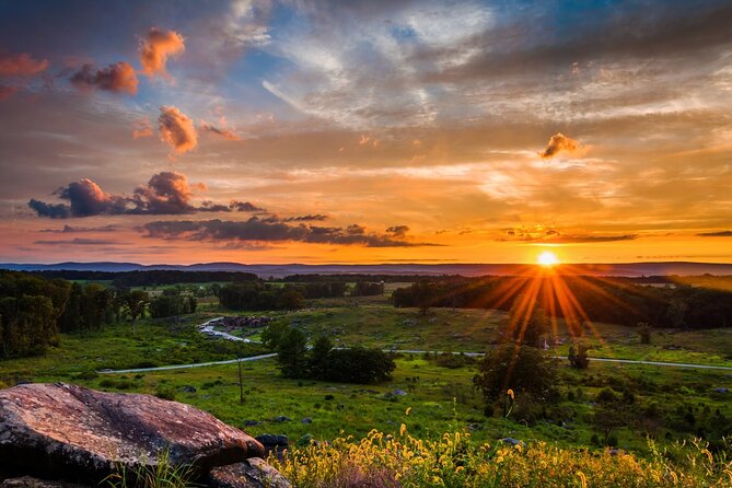 Gettysburg Battlefield Self-Guided Driving Audio Tour - East Cemetery Hill at night, then Pickett’s Charge and the cemetery ending