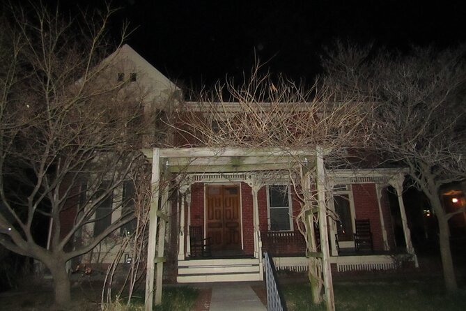 Gettysburg: Ghost Hunt Tour with Ghost Hunting Equipment - Getting Oriented: Unity Park and what to wear for a dark walk