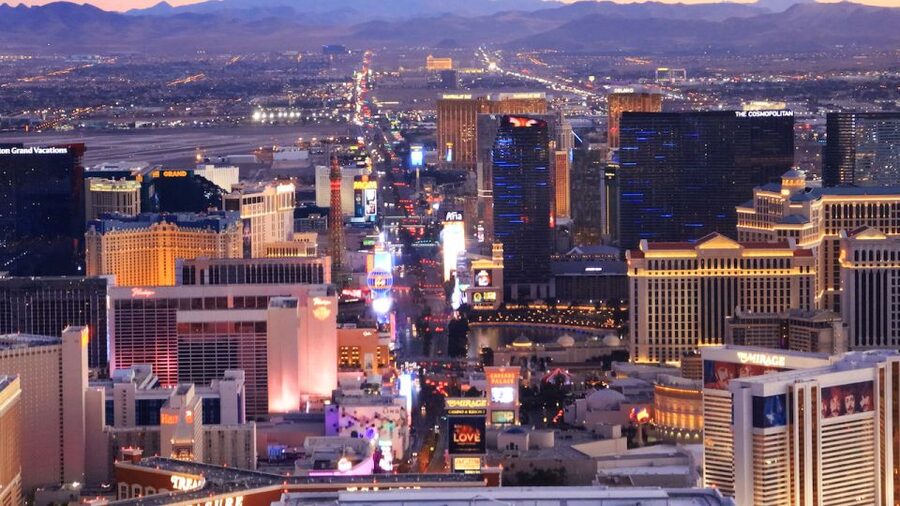 Grand Canyon Helicopter Landing Tour with Vegas Strip - From Las Vegas to Grand Canyon West in one smooth push