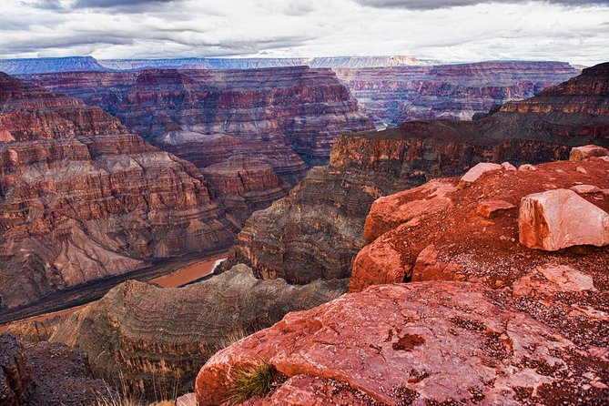 Grand Canyon West + Hoover Dam Photo Stop + Optional Skywalk Tour - How the guide and driver shape your day more than you expect