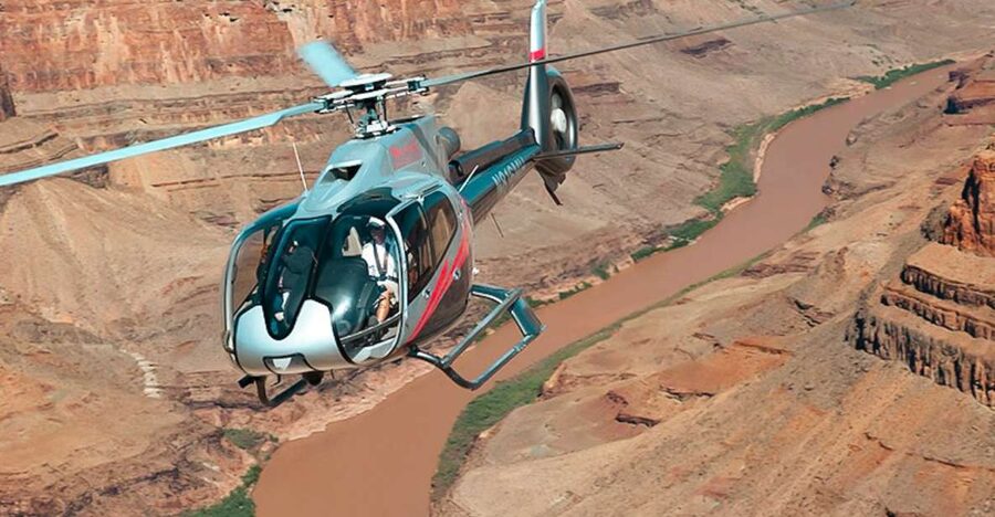 Grand Canyon West: West Rim Helicopter Tour with Landing - The descent and landing: 3,500 feet down to a private stop