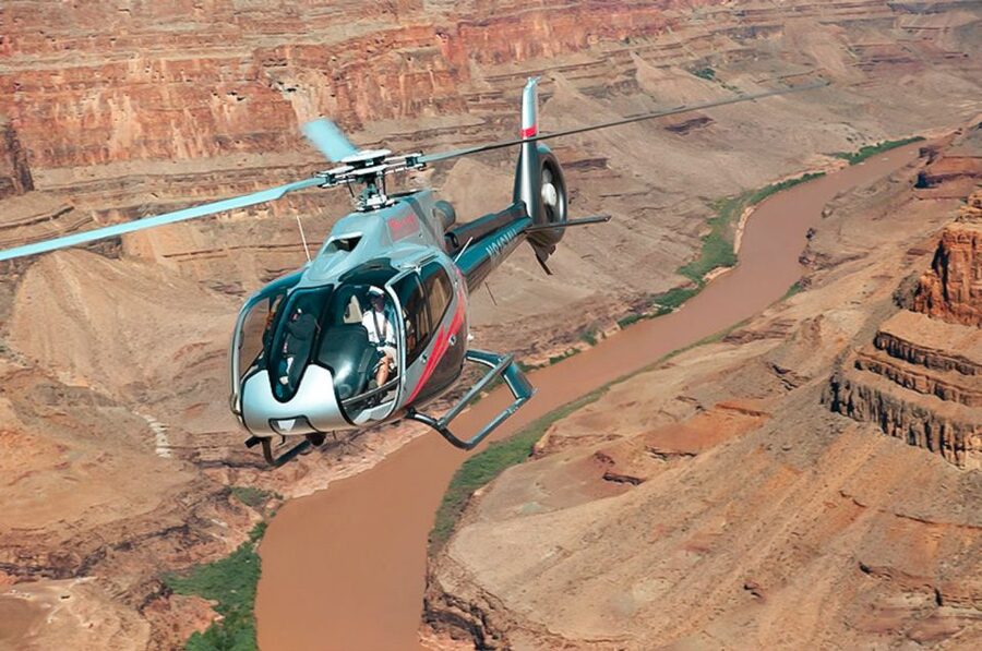 Grand Canyon West: West Rim Helicopter Tour with Landing - On the canyon floor: make your 20 minutes count