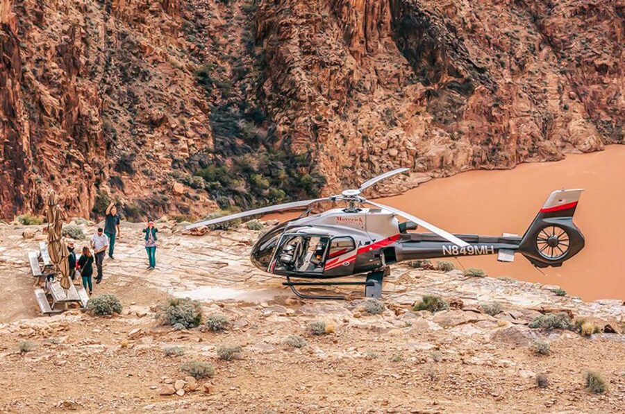 Grand Canyon West: West Rim Helicopter Tour with Landing - Return flight: going back up through canyon walls