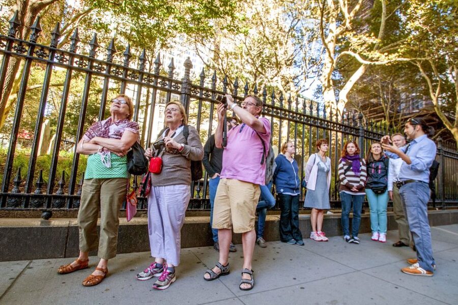 Ground Zero 9/11 Memorial Tour & Optional 9/11 Museum Ticket - Optional 9/11 Museum Upgrade: Guided VIP or Skip-the-Line Self-Paced