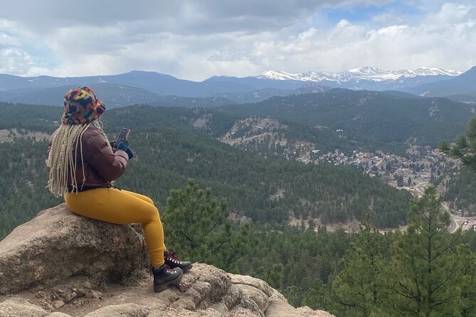 Guided Hiking Tour in Colorado Rocky Mountains View of Mt BlueSky - The hike plan: a few hours, smart breaks, and photo-friendly pacing