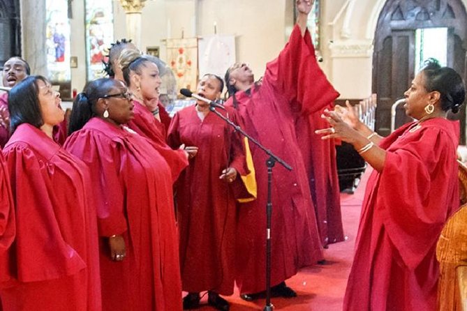 Harlem Sunday Morning Gospel Tour - Walking Harlem: a short stroll that keeps you connected to the streets