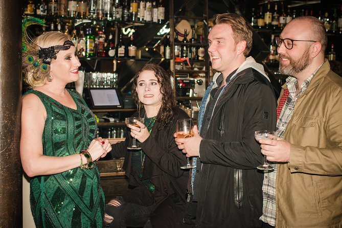 Haunted Chicago Booze and Boos Ghost Walking Tour - The bar crawl vibe, without losing the walking tour focus