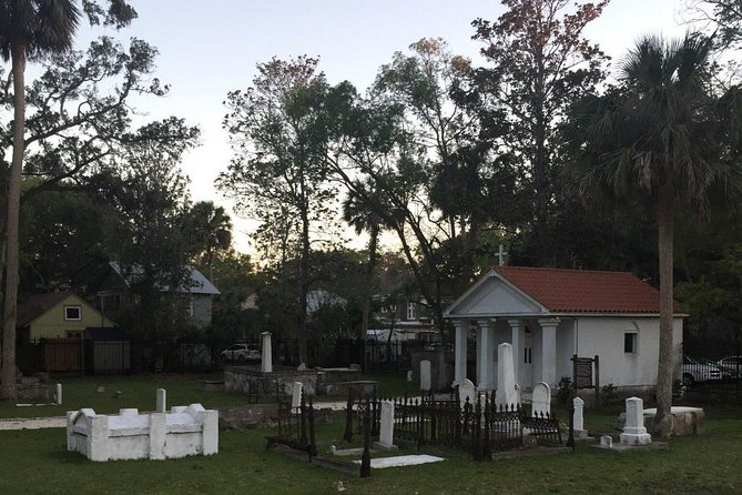 Haunted Trolley Tour of St Augustine - Old Jail Museum stop: EVP talk and the window photo challenge