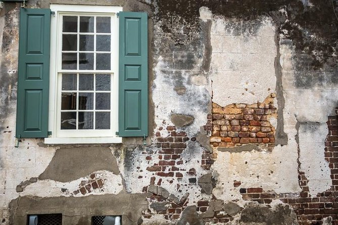 Hidden Alleyways and Historic Sites Small-Group Walking Tour - Should You Book This Charleston Hidden Alleys Tour?