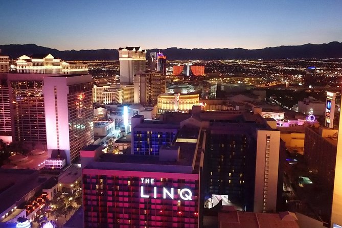 High Roller Wheel Admission Ticket at The LINQ - The Happy Half Hour upgrade: open bar, bartender, and who it’s for