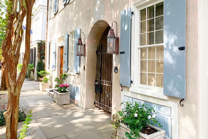 Historic Charleston Guided Sightseeing Walking Tour - Who should book this walking tour